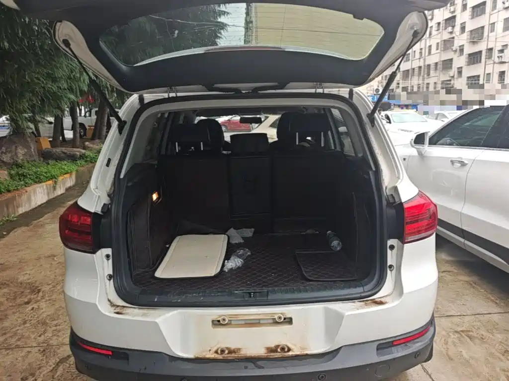 Volkswagen Tiguan — миниатюра 19
