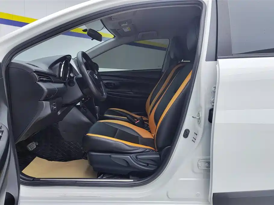 TOYOTA YARIS L ZHIXUAN