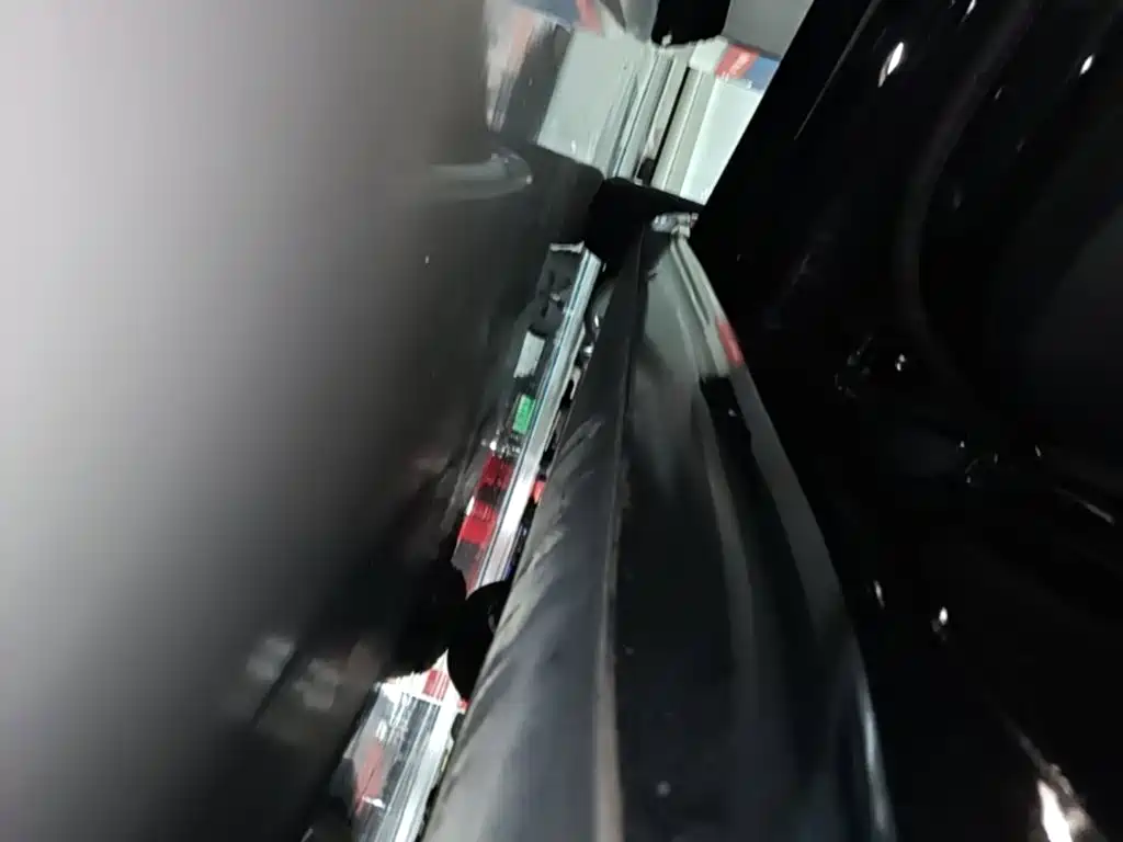 Tesla Model 3 — миниатюра 22