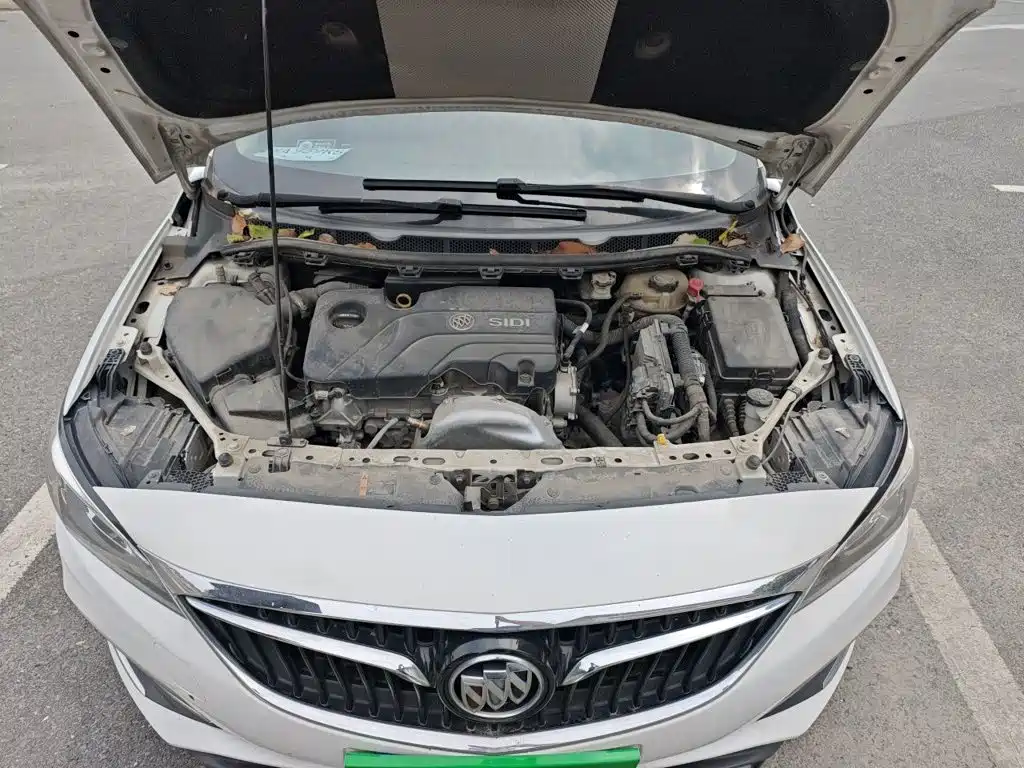Buick Verano — миниатюра 21