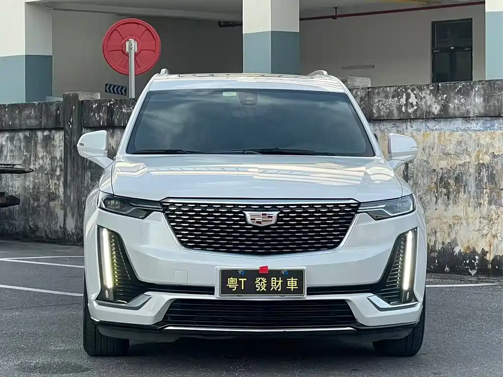 Cadillac XT6 — миниатюра 2
