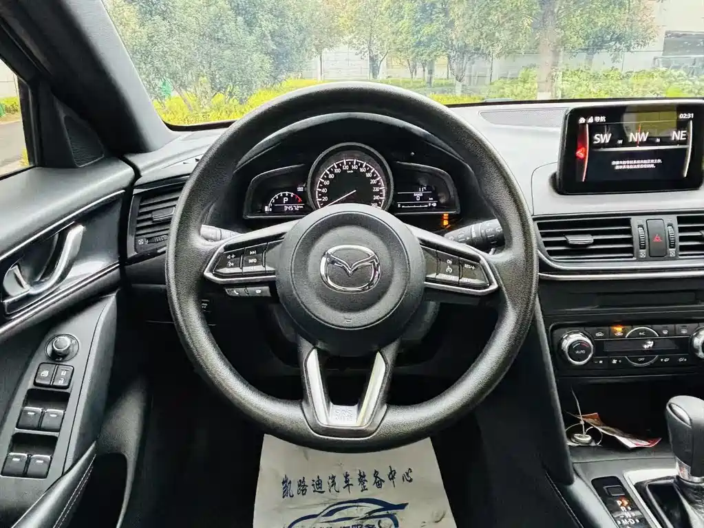 MAZDA CX 4