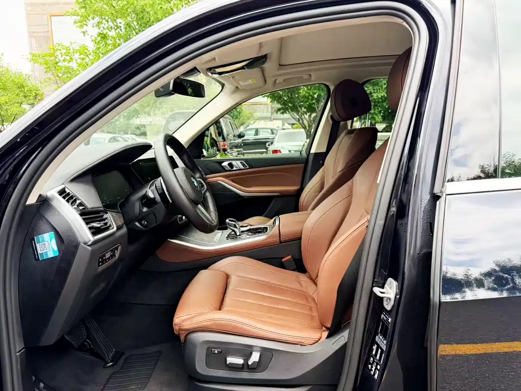 BMW X5 2021 xDrive30i M Sport