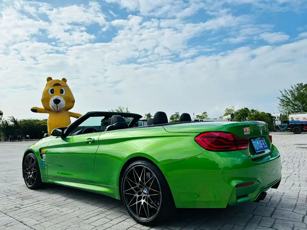 BMW M4 — миниатюра 4