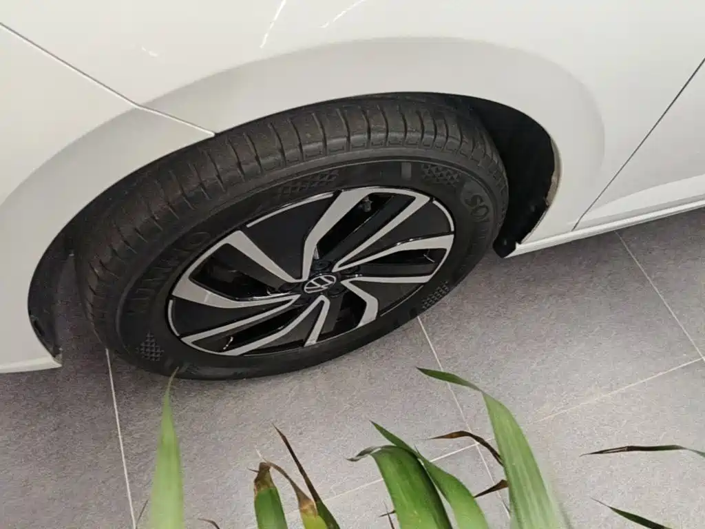 Volkswagen Lavida — миниатюра 23