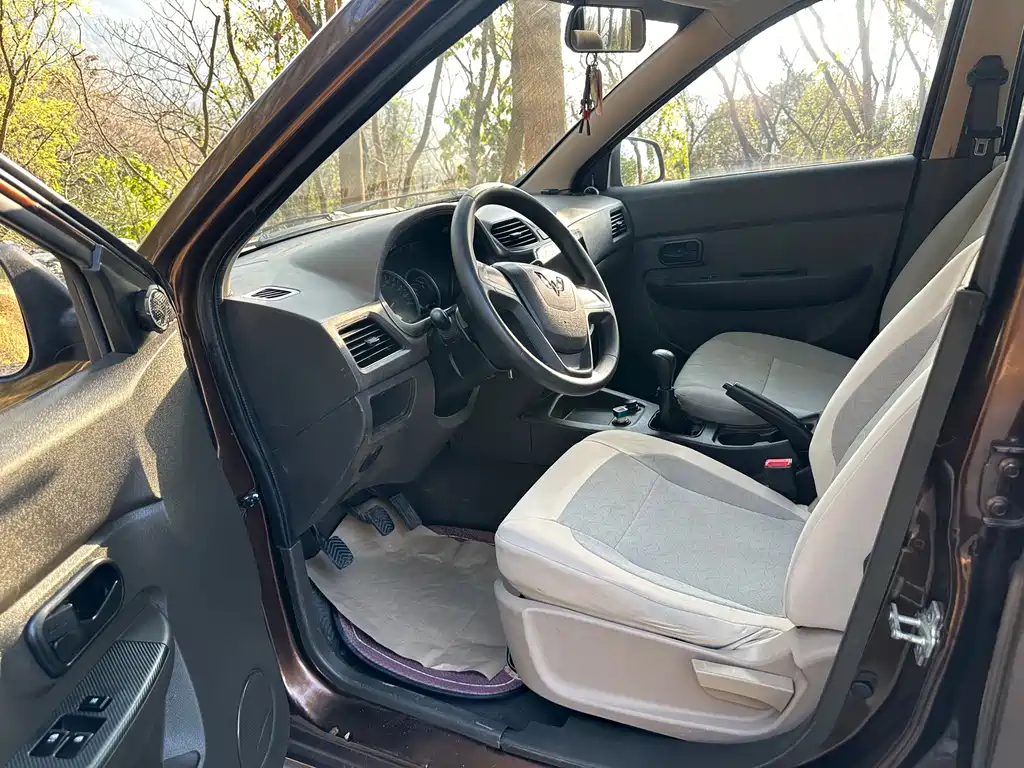 WULING WULING HONGGUANG