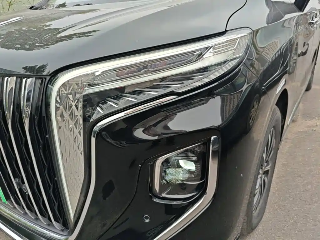 Hongqi Hongqi HQ9 PHEV — миниатюра 24