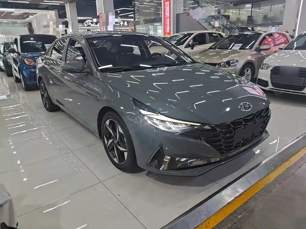 Hyundai Elantra — миниатюра 4