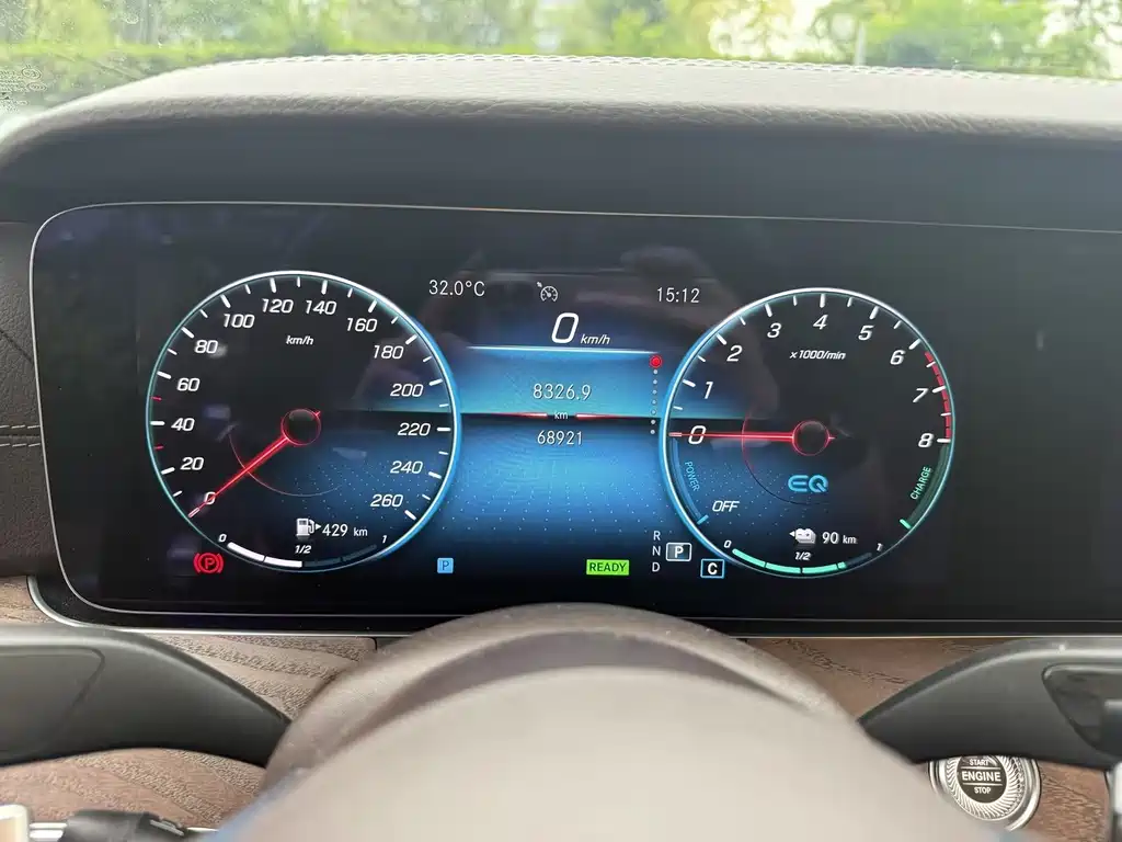 Mercedes-Benz E-Class New Energy — миниатюра 10
