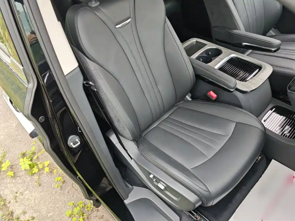 Hongqi Hongqi HQ9 PHEV — миниатюра 25