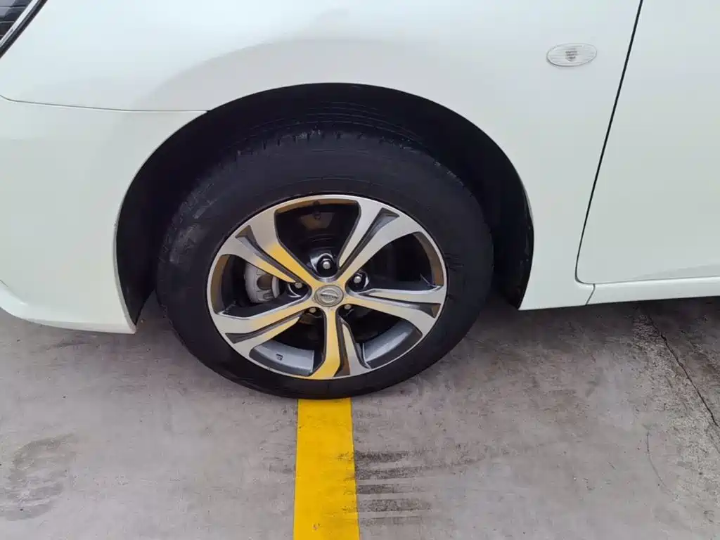 Nissan Sylphy — миниатюра 23