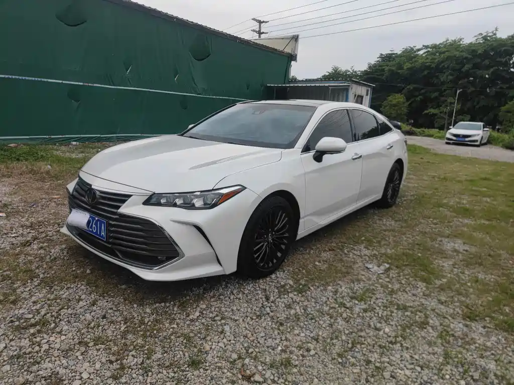 Toyota Avalon 2019
