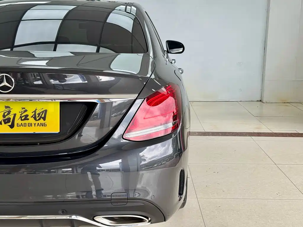 Mercedes-Benz C-Class — миниатюра 23