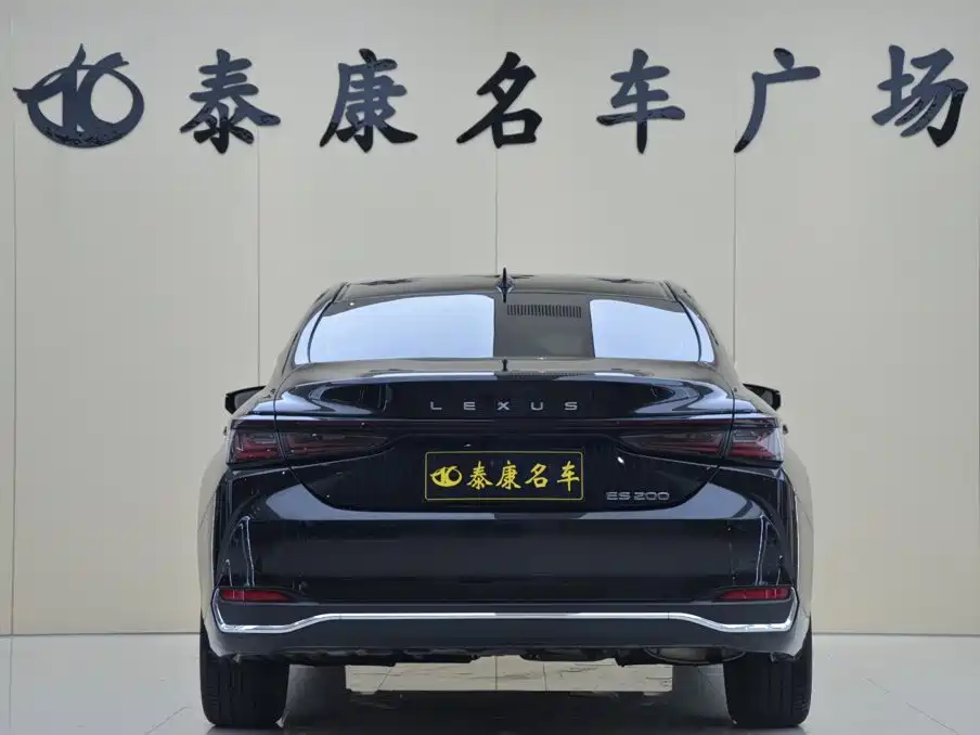 Lexus ES — миниатюра 3