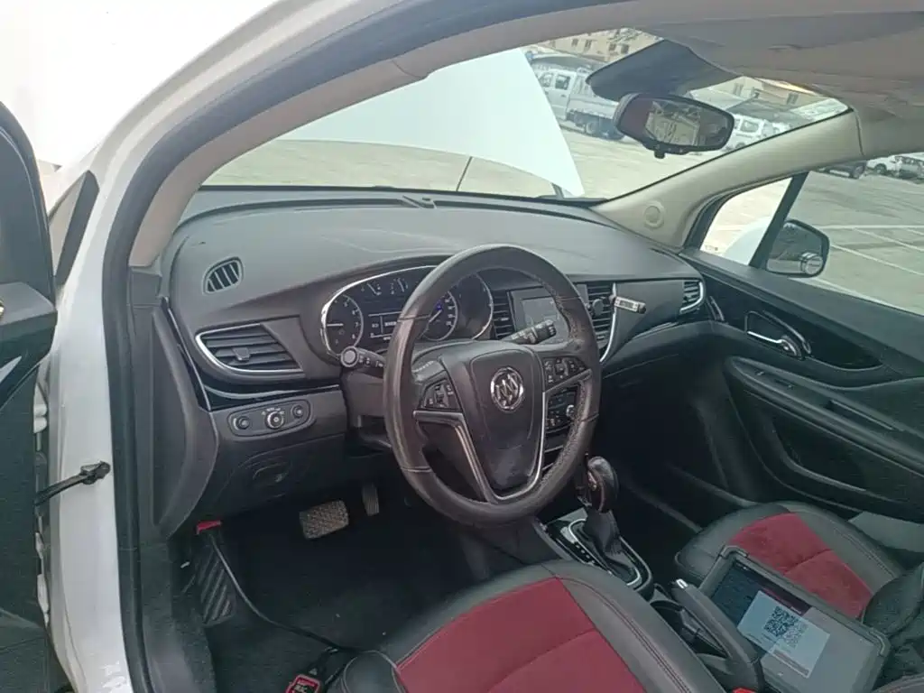 Buick Encore — миниатюра 10