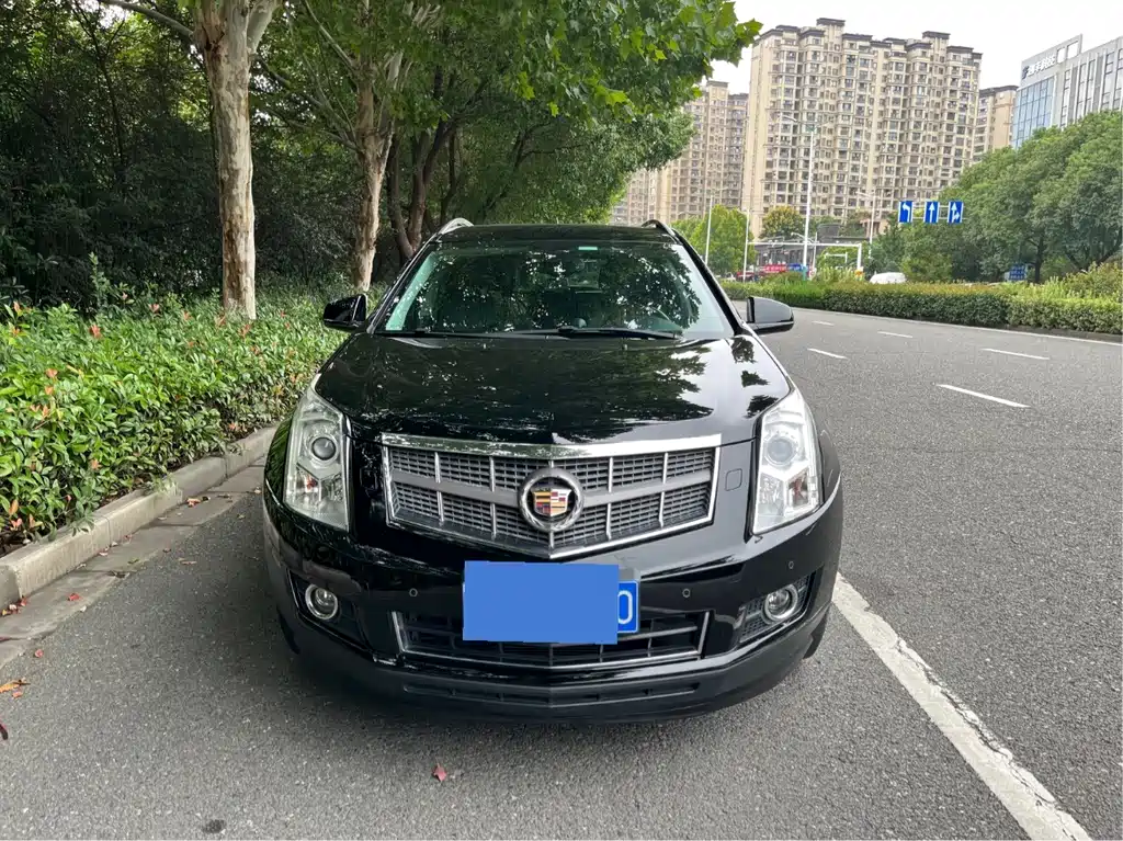 Cadillac SRX — миниатюра 2