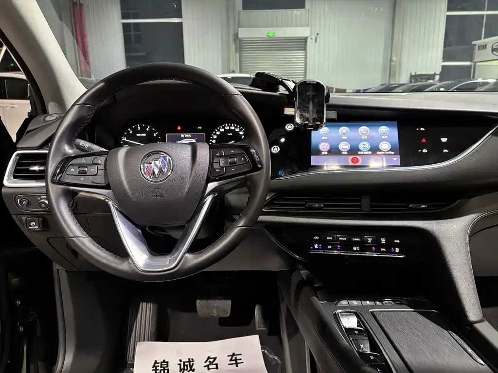 Buick Enclave — миниатюра 15