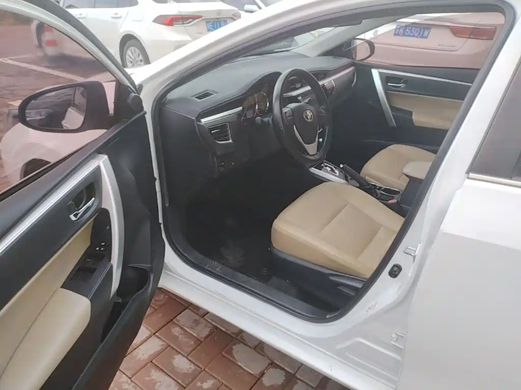 Toyota Corolla — миниатюра 12