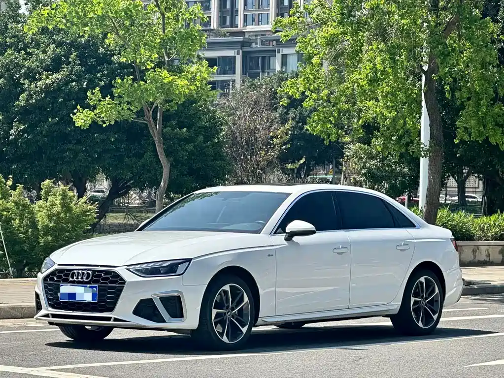 Audi A4L 2024