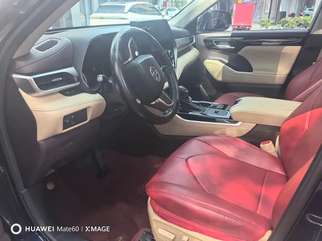 Toyota Highlander — миниатюра 4