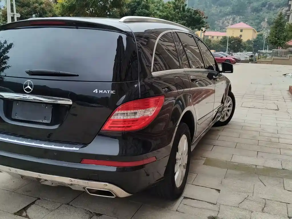 MERCEDES-BENZ R CLASS