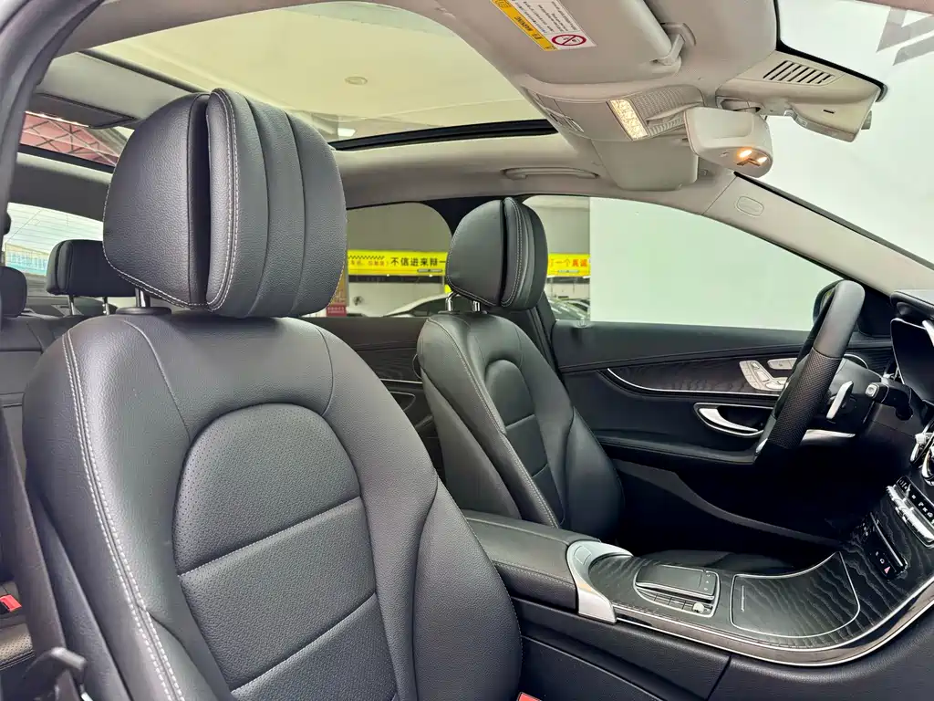Mercedes-Benz C-Class — миниатюра 15
