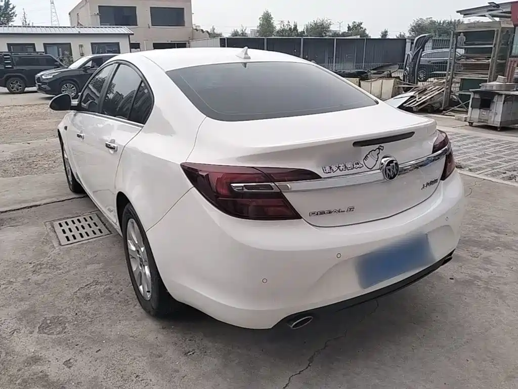 Buick Regal — миниатюра 5