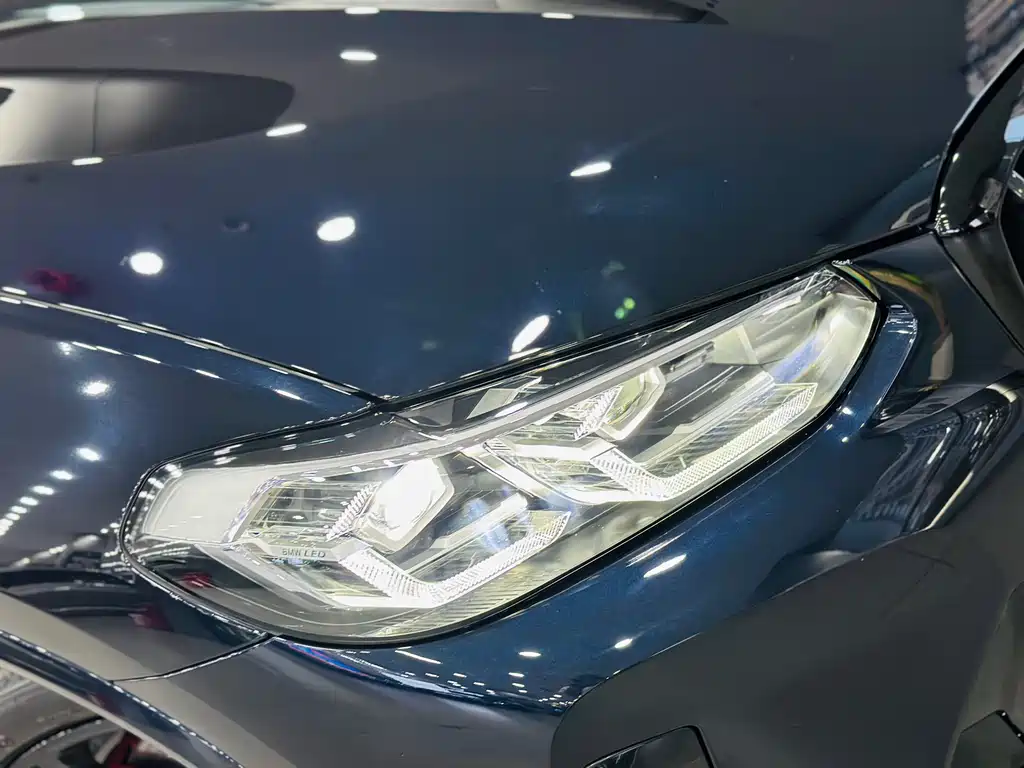 BMW X3 — миниатюра 11