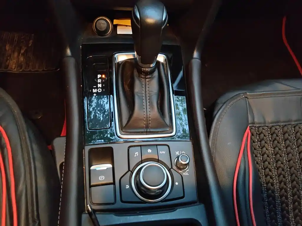 Mazda 3 Axela — миниатюра 10