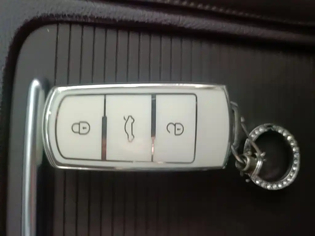 Volkswagen CC — миниатюра 9