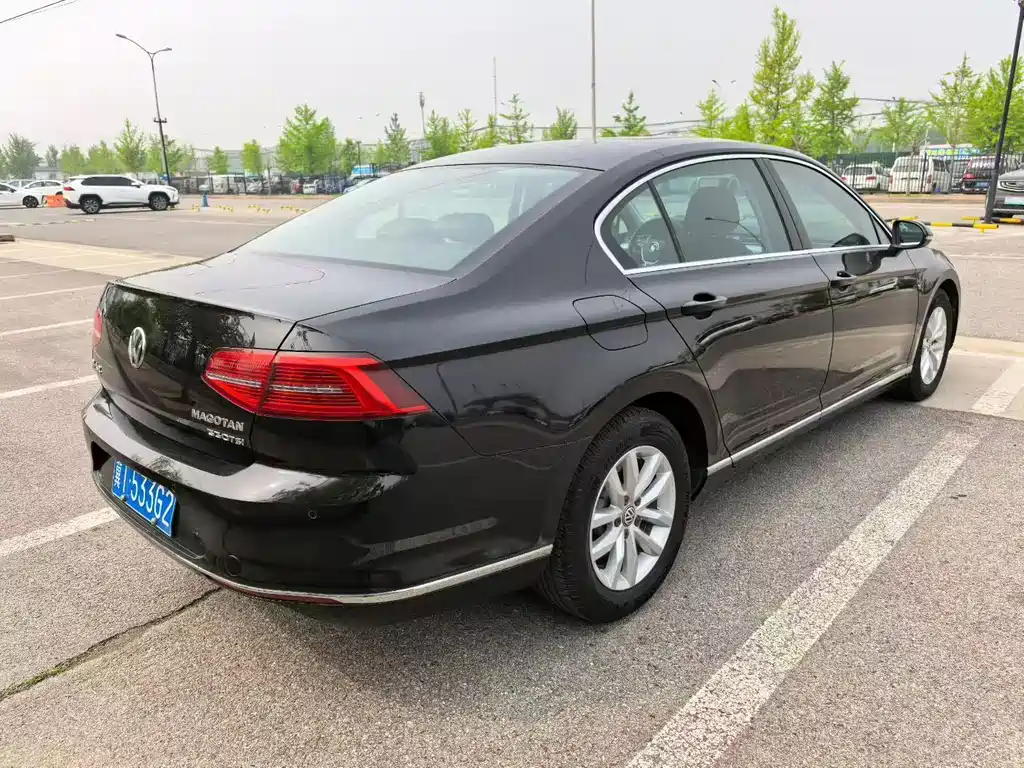 Volkswagen Magotan — миниатюра 6