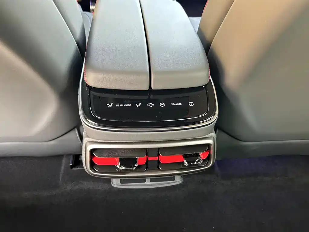 ARCFOX EXTREME FOX POLAR FOX ALPHA S