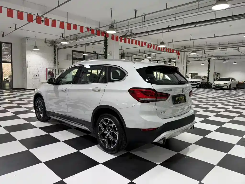 BMW X1 — миниатюра 6