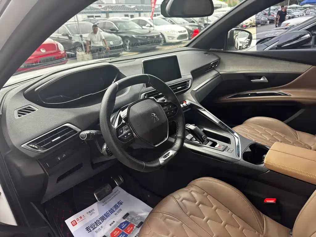 Peugeot 5008 — миниатюра 8