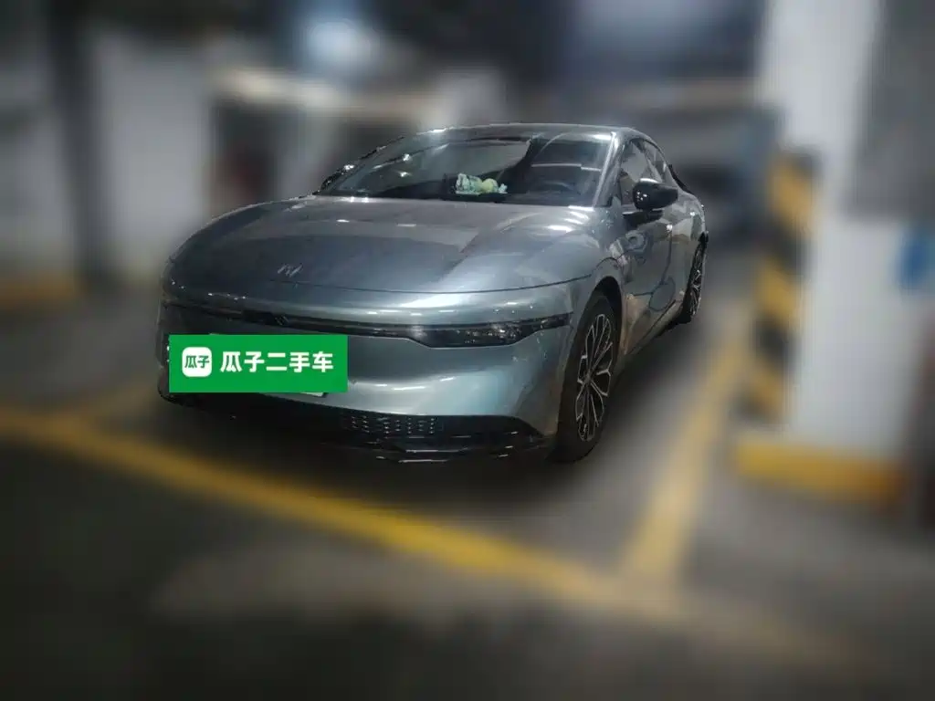 Zeekr 007