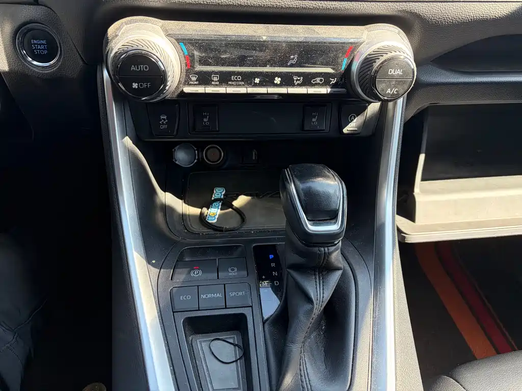 Toyota RAV4 2021 2.0L CVT PLUS