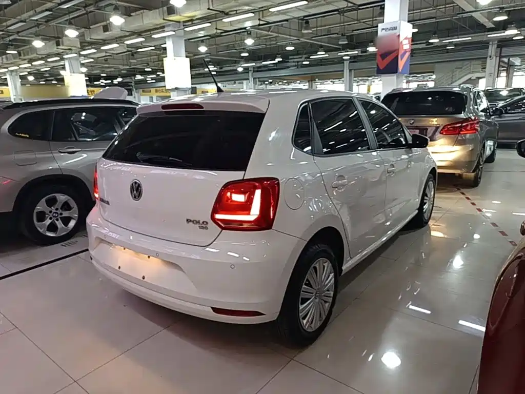 Volkswagen Polo — миниатюра 7