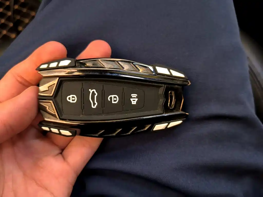 Geely Emgrand — миниатюра 9