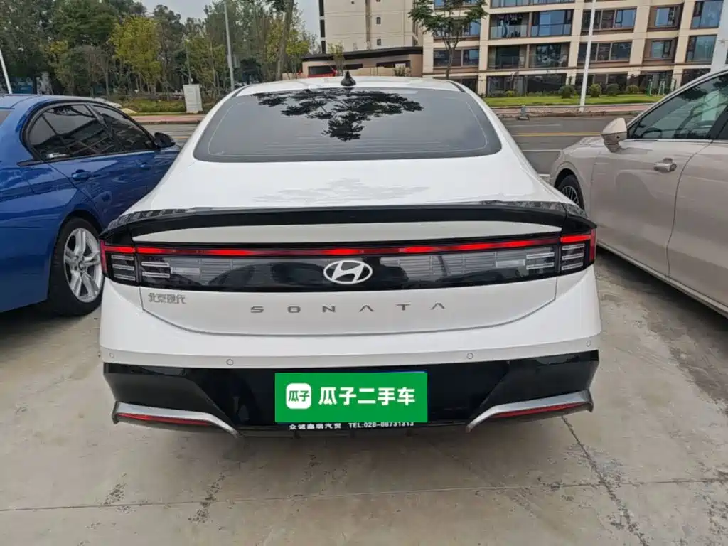 Hyundai Sonata — миниатюра 6