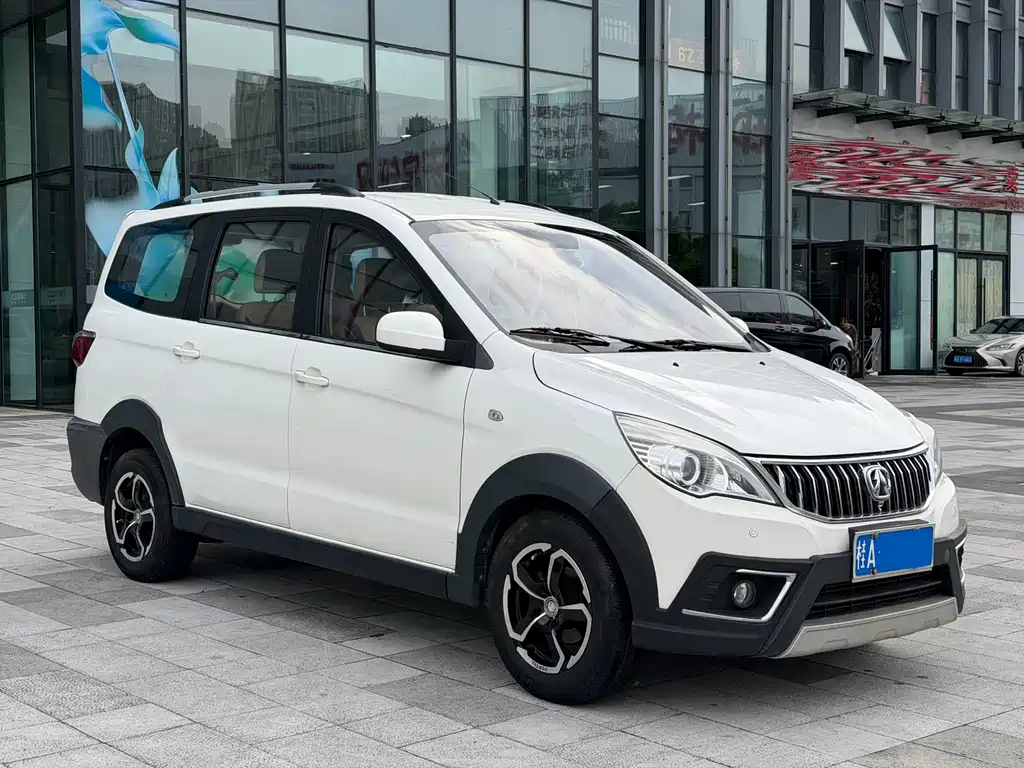 BAW Weiwang M30 — миниатюра 16