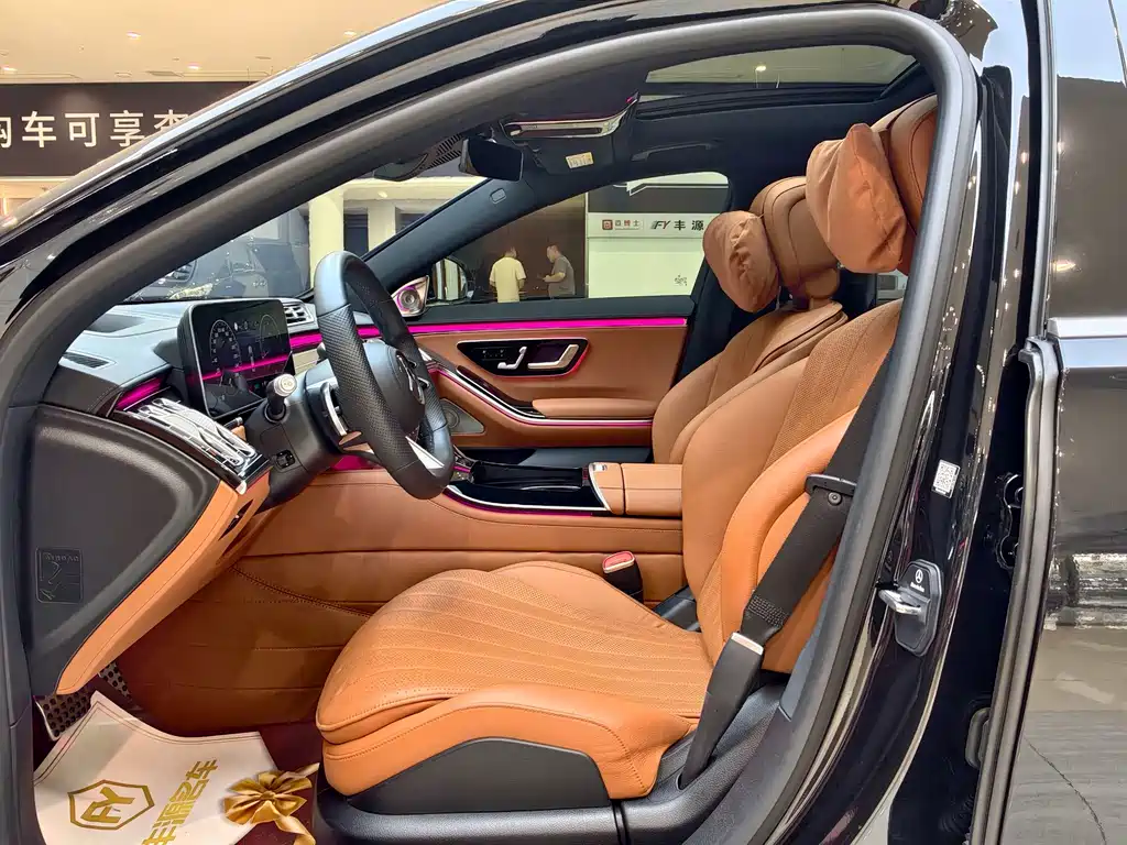 Mercedes-Benz S-Class — миниатюра 6