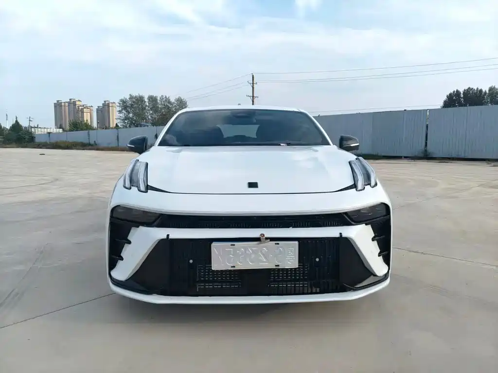 Lynk & Co 03 — миниатюра 2