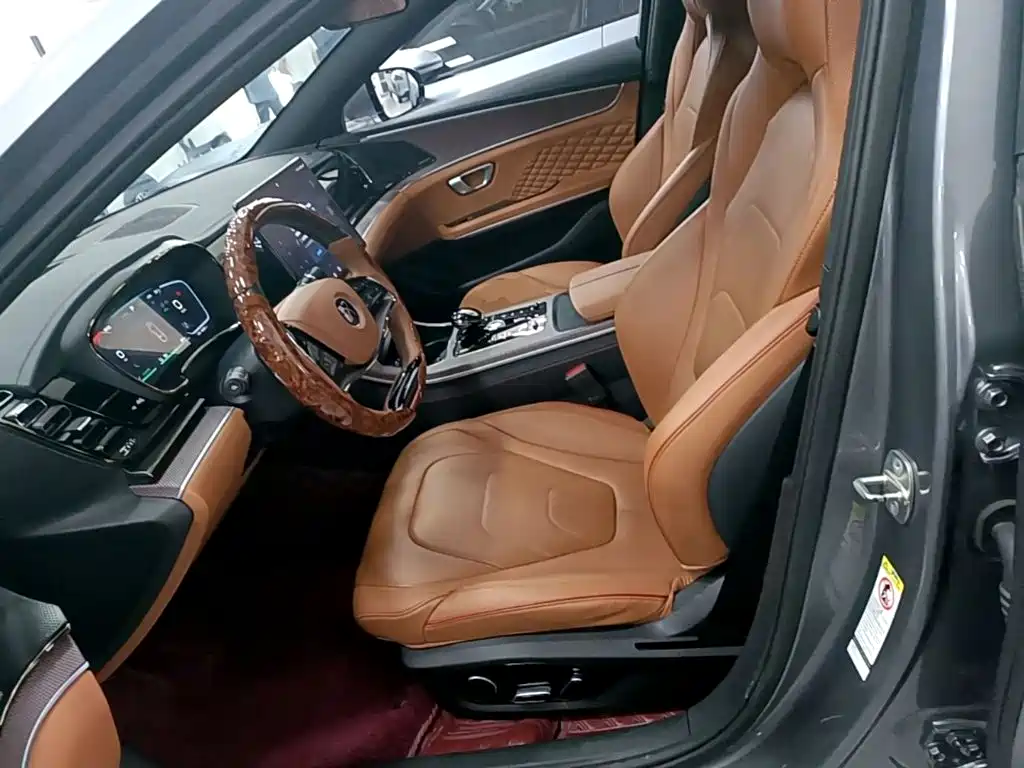 BYD Han — миниатюра 15