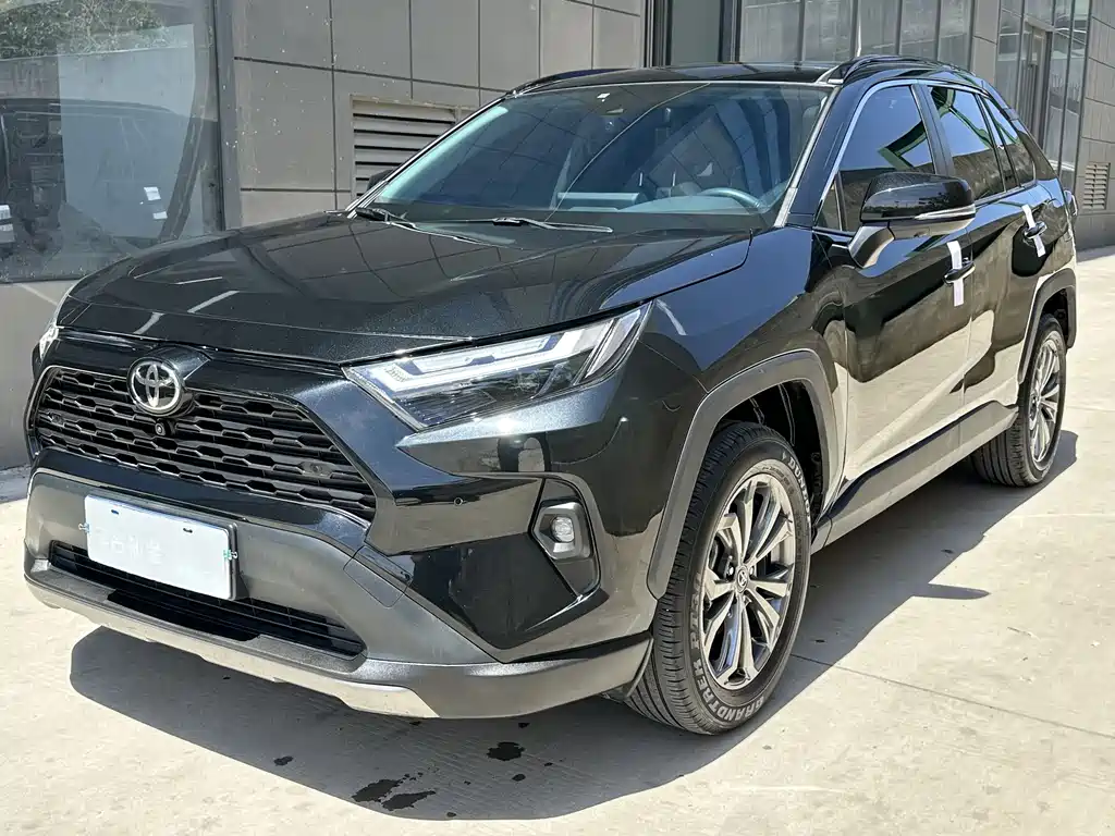 Toyota RAV4 2024
