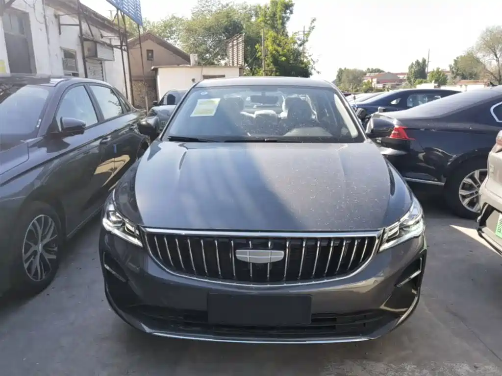 Geely Emgrand 2026 400 1.5L CVT
