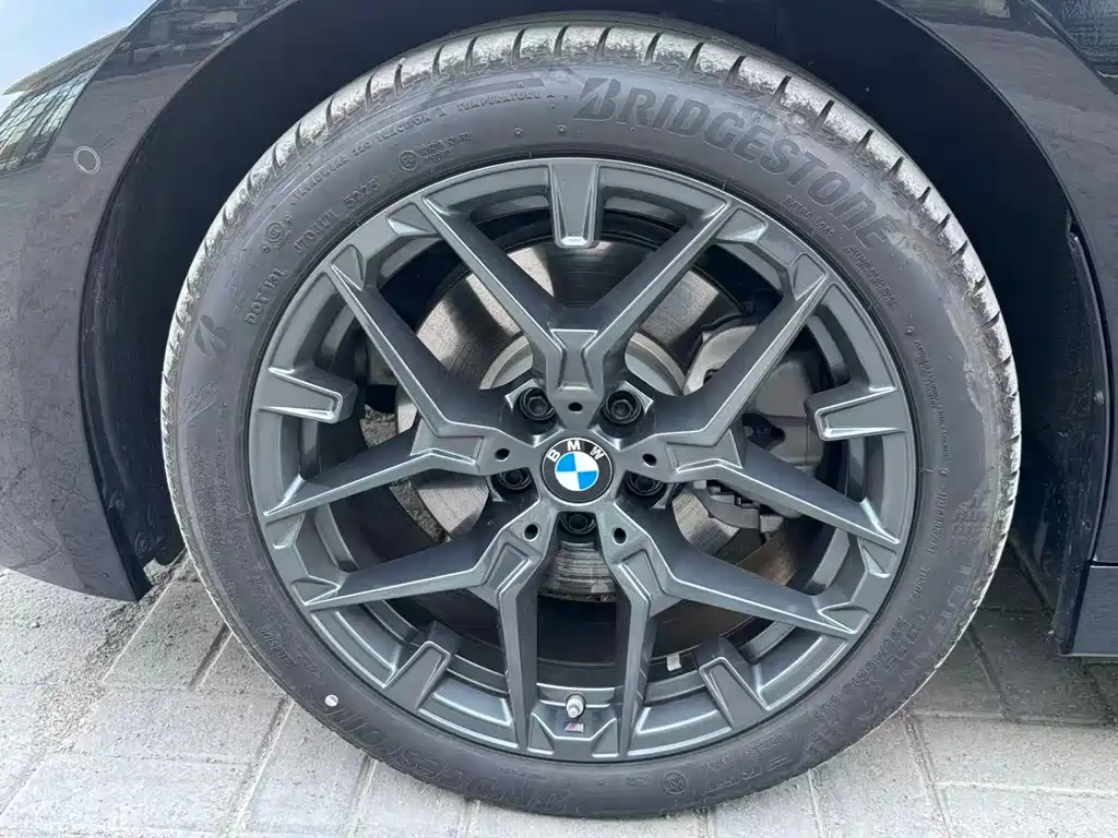 BMW 3 Series 3 2026 330Li M Sport