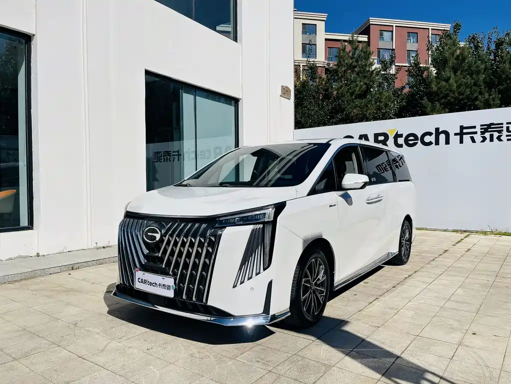 GAC Motor Trumpchi M8
