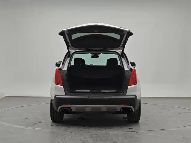 Cadillac XT5 — миниатюра 7