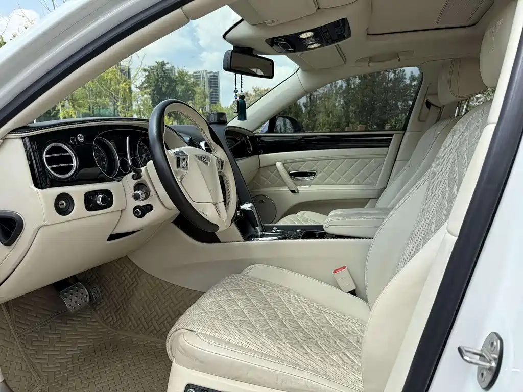 Bentley Flying Spur 2017 4.0T V8 S Standard