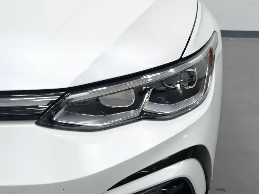 Volkswagen Golf — миниатюра 7